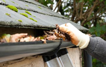 gutter cleaning Pondwell, Isle Of Wight